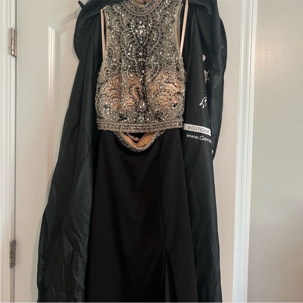 GiGi New York Black and Silver Prom Dress (4)